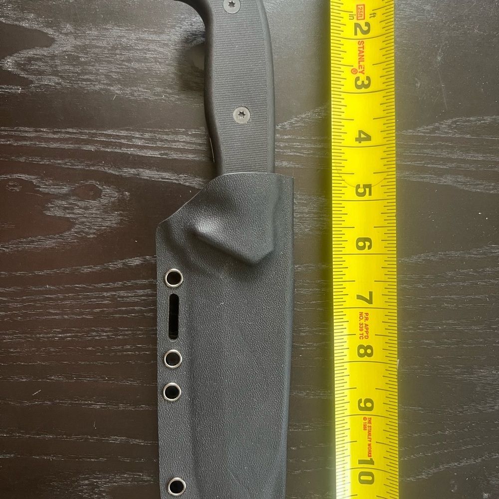 Wartech fixed blade knife
Big outdoor knife - Picture 2 of 6